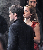 iheartwatson-harrypotter-deathlyhallows-set-20090420-019.jpg