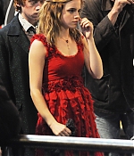 iheartwatson-harrypotter-deathlyhallows-set-20090420-039.jpg