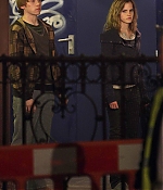 iheartwatson-harrypotter-deathlyhallows-set-20090420-051.jpg
