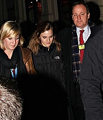 iheartwatson-harrypotter-deathlyhallows-set-20090420-088.jpg
