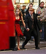 iheartwatson-harrypotter-deathlyhallows-set-20090420-126.jpg