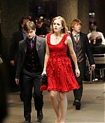 iheartwatson-harrypotter-deathlyhallows-set-20090420-144.jpg
