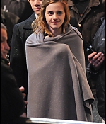 iheartwatson-harrypotter-deathlyhallows-set-20090420-158.jpg