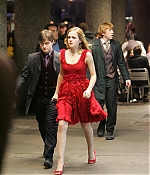 iheartwatson-harrypotter-deathlyhallows-set-20090420-160.jpg