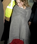 iheartwatson-harrypotter-deathlyhallows-set-20090420-202.jpg