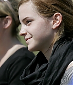 iheartwatson-harrypotter-deathlyhallows-set-20090511-001.jpg