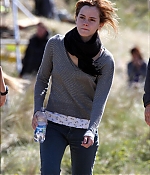 iheartwatson-harrypotter-deathlyhallows-set-20090511-014.jpg