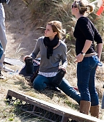 iheartwatson-harrypotter-deathlyhallows-set-20090511-032.jpg