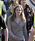 iheartwatson-harrypotter-deathlyhallows-set-20090512-003.jpg