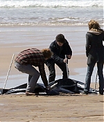 iheartwatson-harrypotter-deathlyhallows-set-20090512-004.jpg