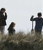 iheartwatson-harrypotter-deathlyhallows-set-20090512-005.jpg