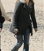 iheartwatson-harrypotter-deathlyhallows-set-20090512-034.jpg