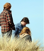 iheartwatson-harrypotter-deathlyhallows-set-20090512-056.jpg