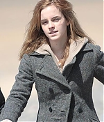 iheartwatson-harrypotter-deathlyhallows-set-20090512-071.jpg