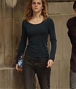 iheartwatson-harrypotter-deathlyhallows-set-20090628-021.jpg