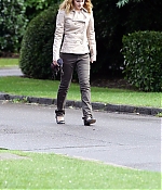 iheartwatson-harrypotter-deathlyhallows-set-20090718-004.jpg
