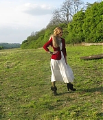 iheartwatson-photoshoot-2009-teenvogue-bts-004.jpg